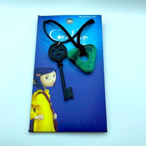 Coraline Key & Seeing Stone Keychains Set - Button Eyes Horror Movie Merch, Cosplay Accessories & Cool Gift